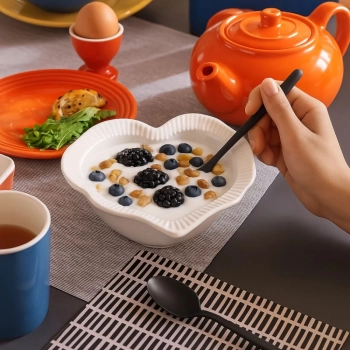 Bowl Tigela Design de Cora��o Ceramica Ondulada Sobremesa Por��o Molho