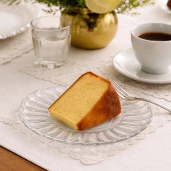 Prato de Sobremesa para Servir Bolo Doces 20cm em Vidro P�tala